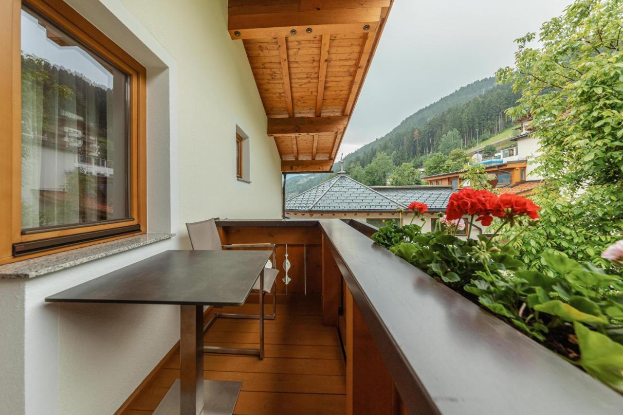 Kraeuterhotel Hochzillertal คัลเทนบาค ภายนอก รูปภาพ