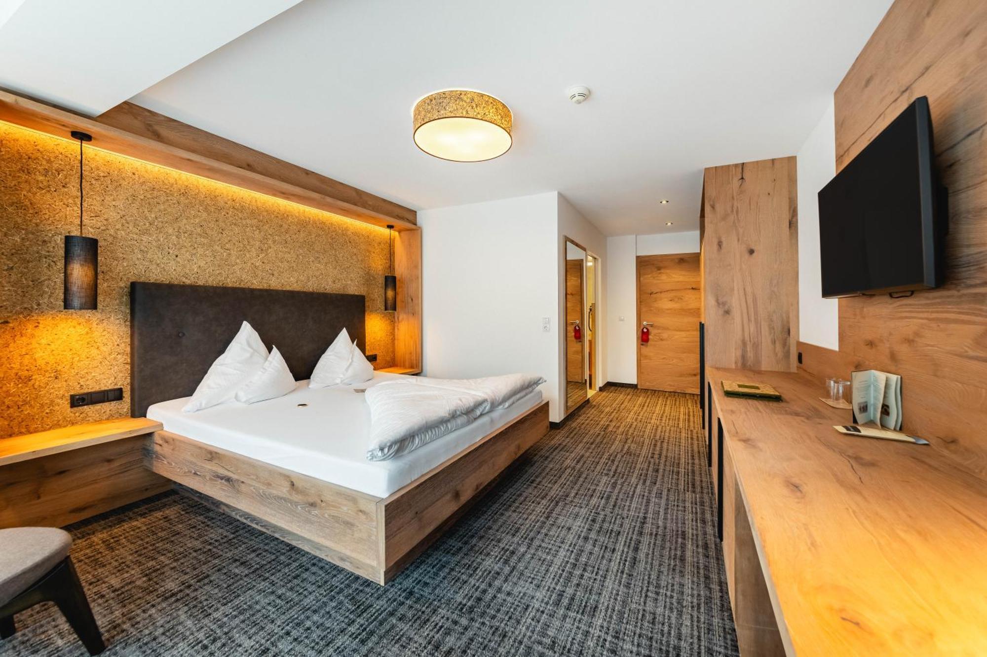 Kraeuterhotel Hochzillertal คัลเทนบาค ภายนอก รูปภาพ