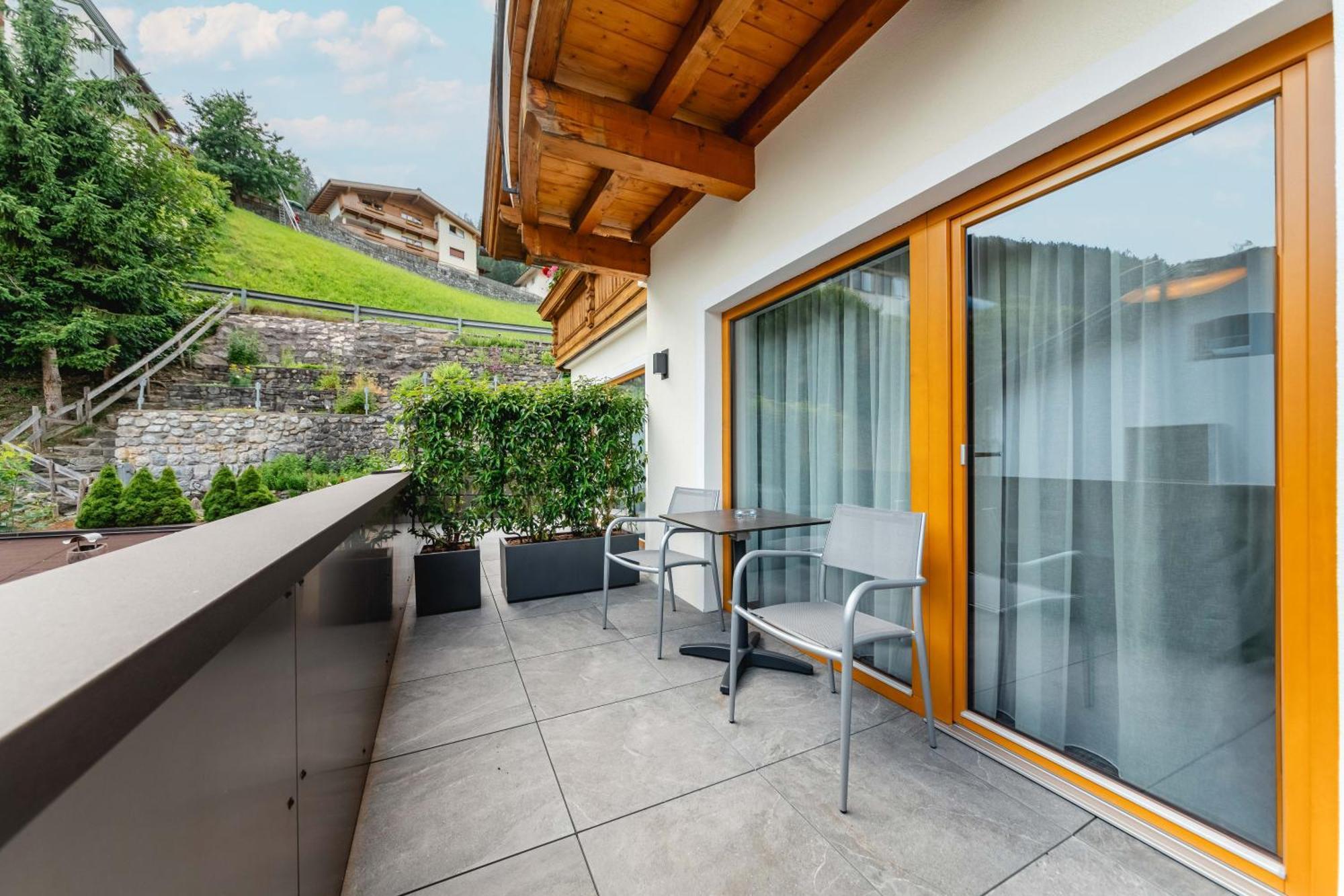 Kraeuterhotel Hochzillertal คัลเทนบาค ภายนอก รูปภาพ